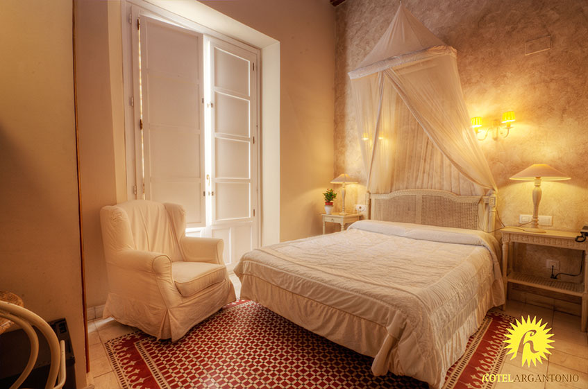 Standard Double Rooms 08 - Hotel Argantonio in Cadiz