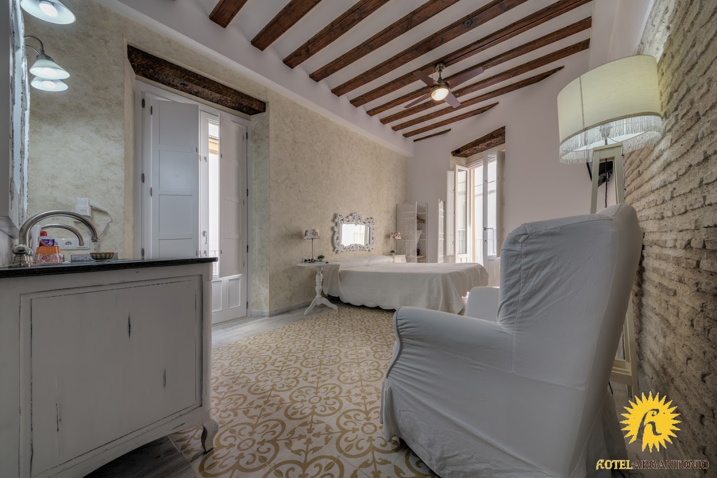 Superior Double Rooms 01 - Hotel Argantonio in Cadiz