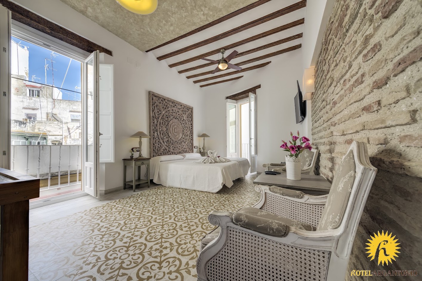 Superior Double Rooms 03 - Hotel Argantonio in Cadiz